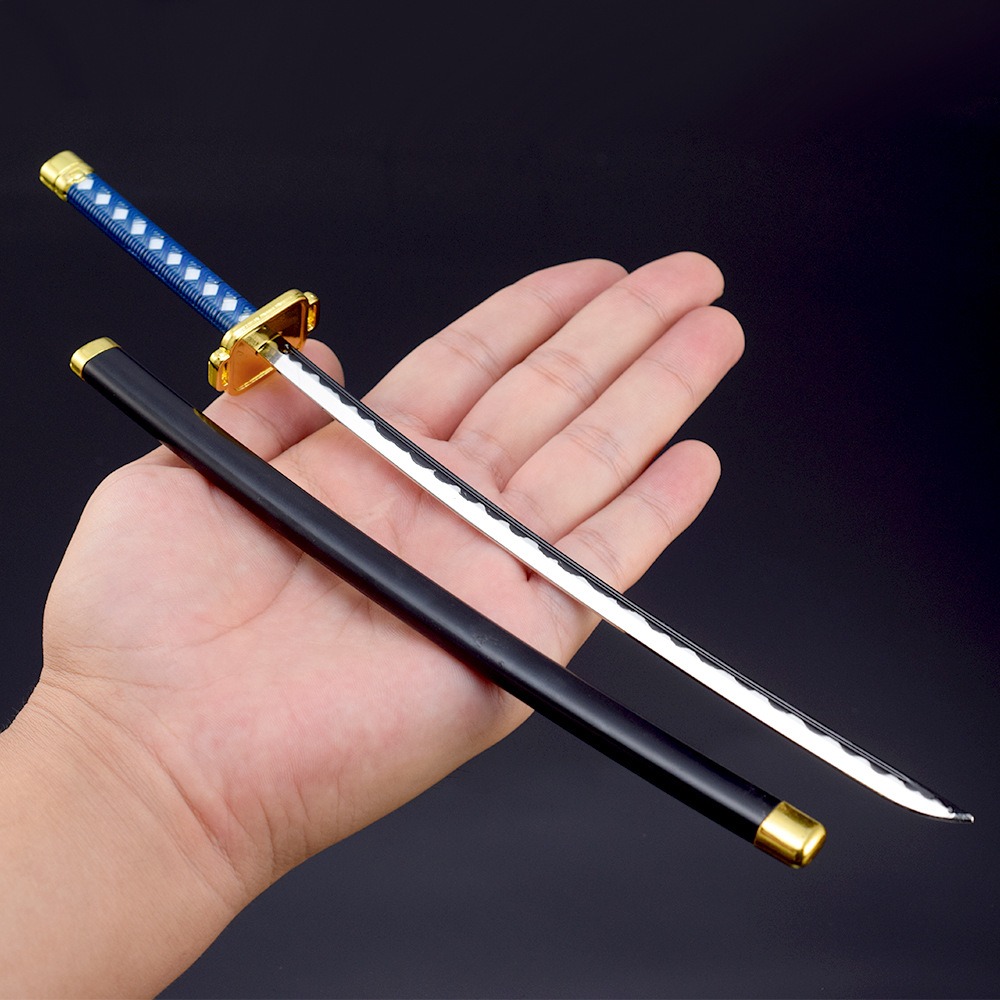 Final  F7 Peripheral Fantasy V - đánh giá và giá Cosplay Prop Katana