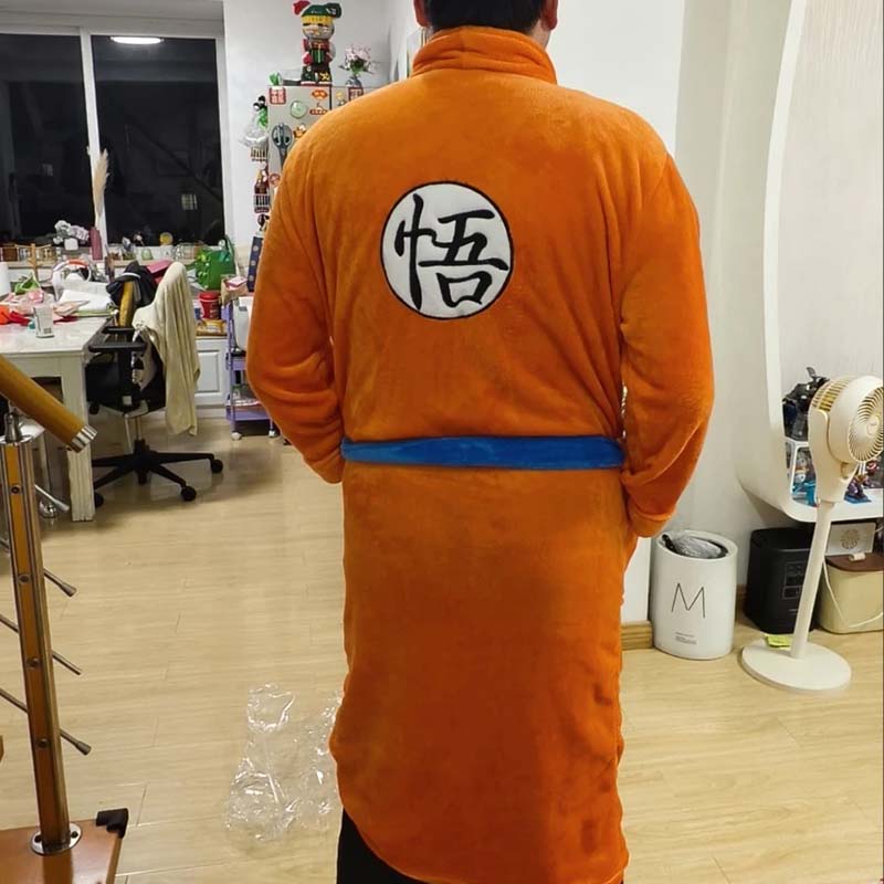 Dragon Ball Z Son Goku Bathrob - đánh giá và giá Cosplay Fireball Prop