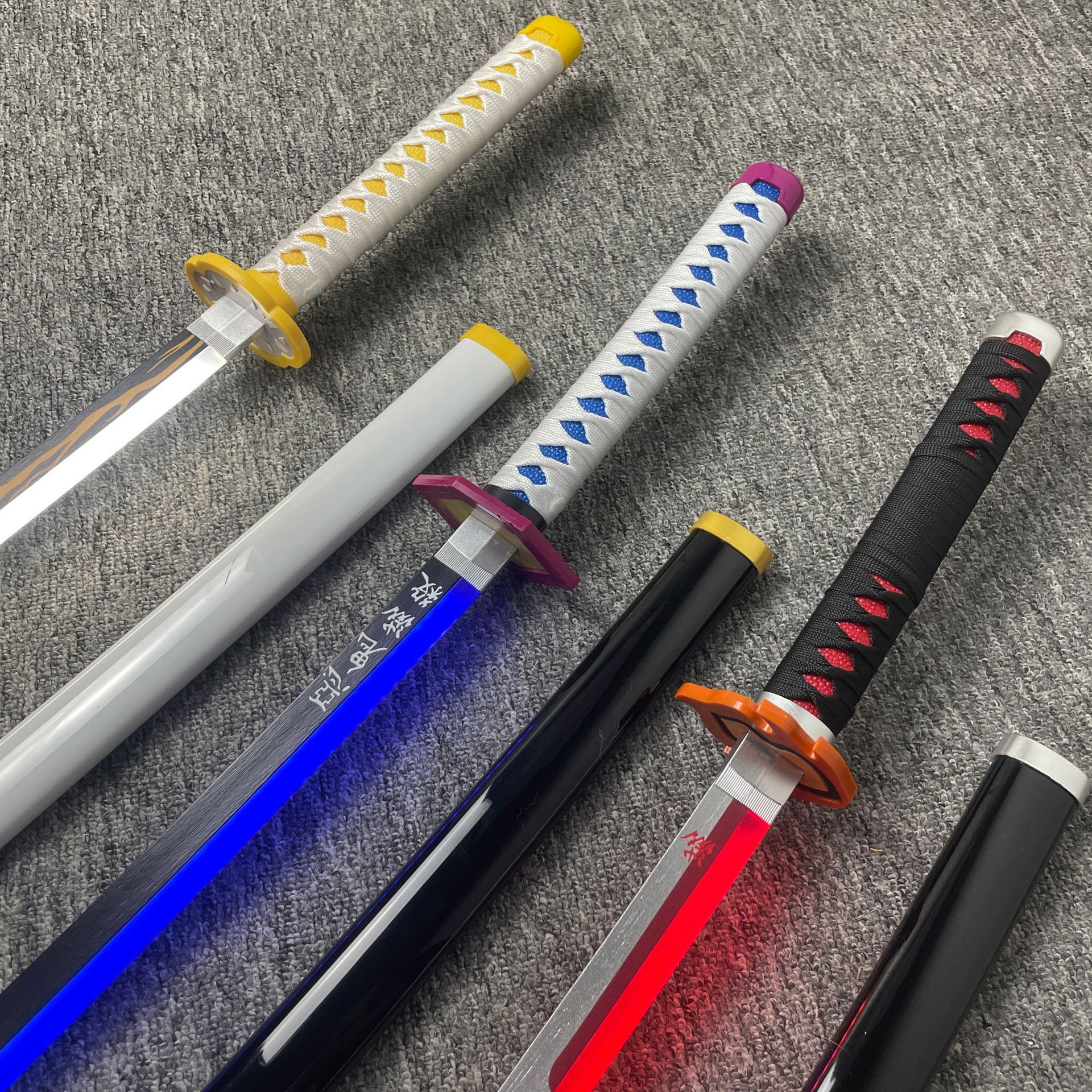 103cm Luminous Edition Nichiri - đánh giá và giá Cosplay Prop Katana
